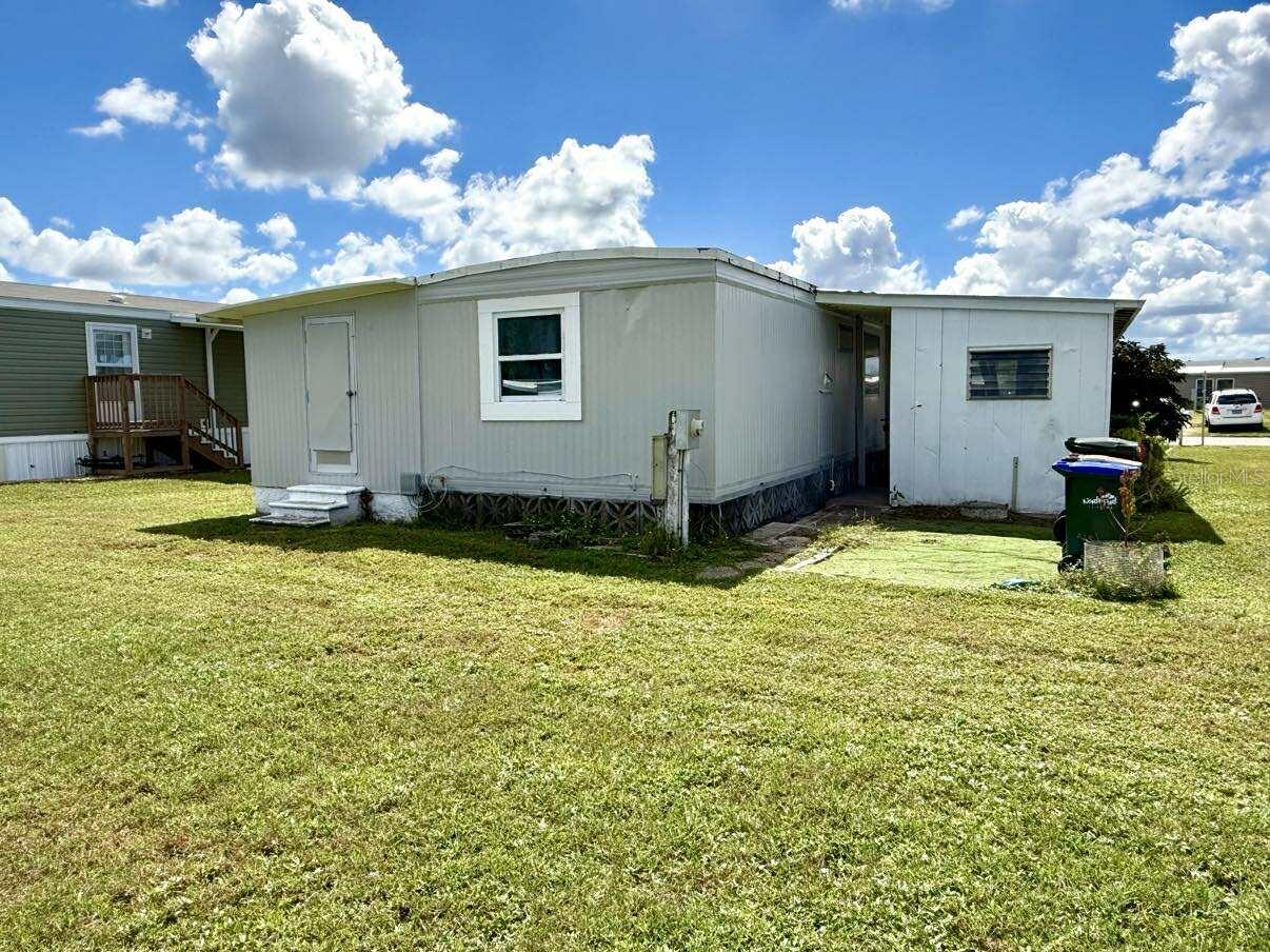 HOLIDAY PARK - Residential