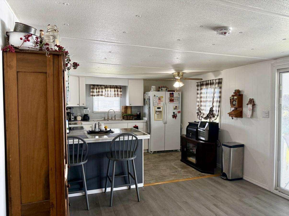 HOLIDAY PARK - Residential