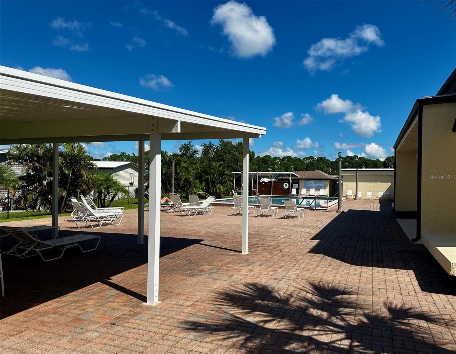 HOLIDAY PARK - Residential