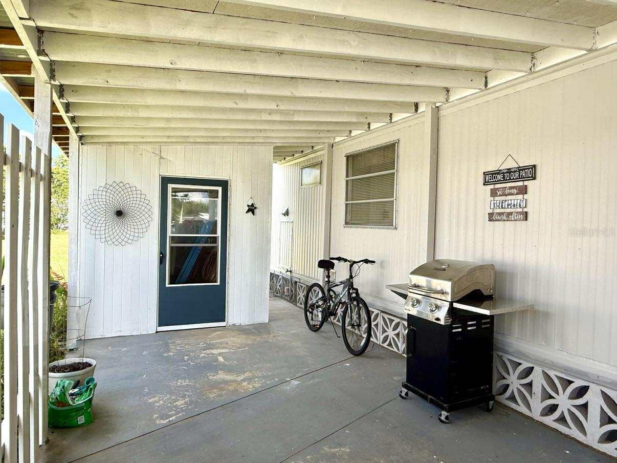 HOLIDAY PARK - Residential