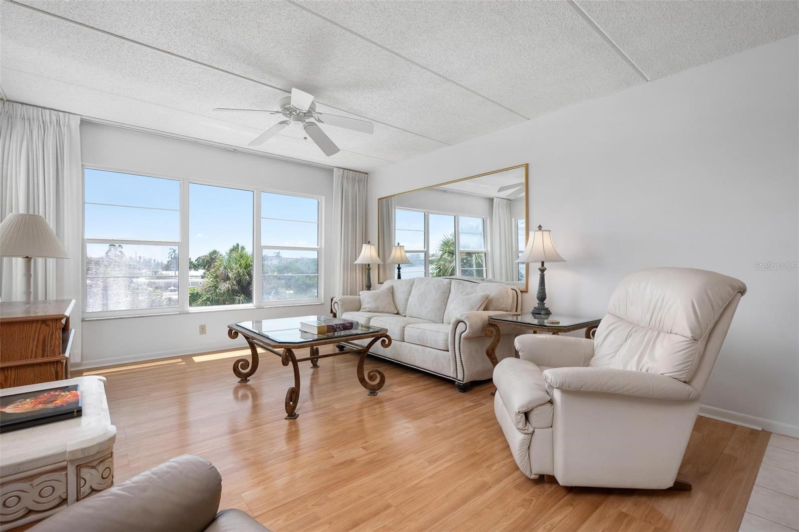 3810 GULF OF MEXICO DRIVE F302