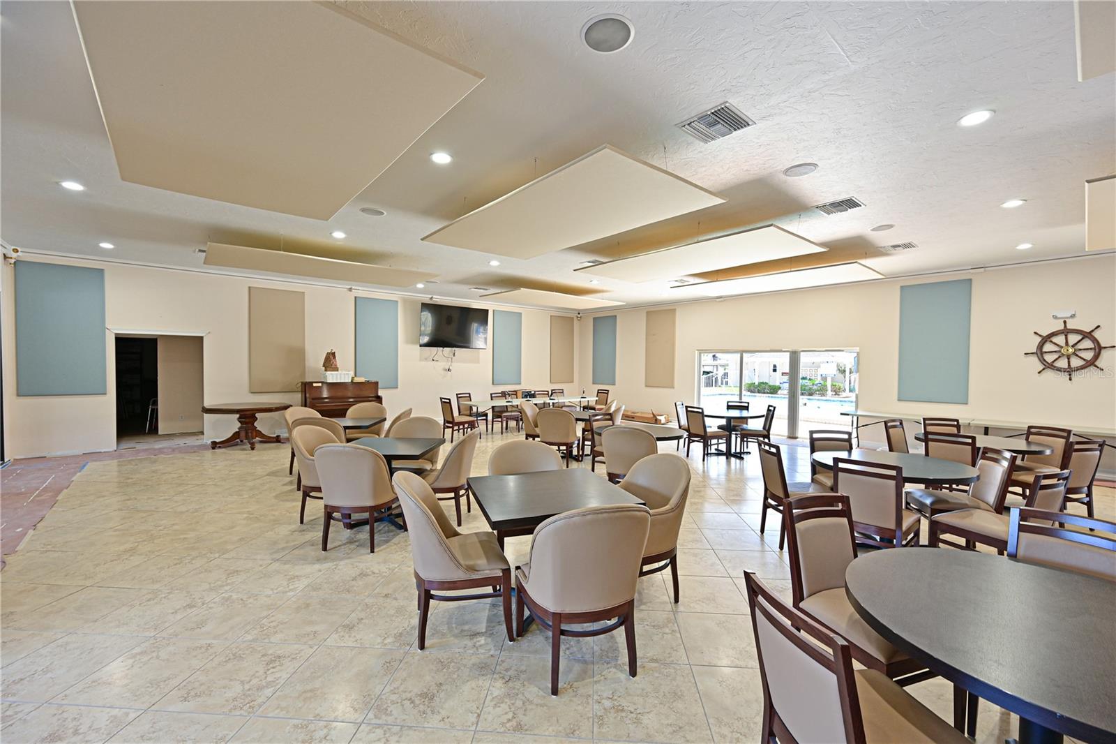 BEACH HARBOR CLUB - Residential