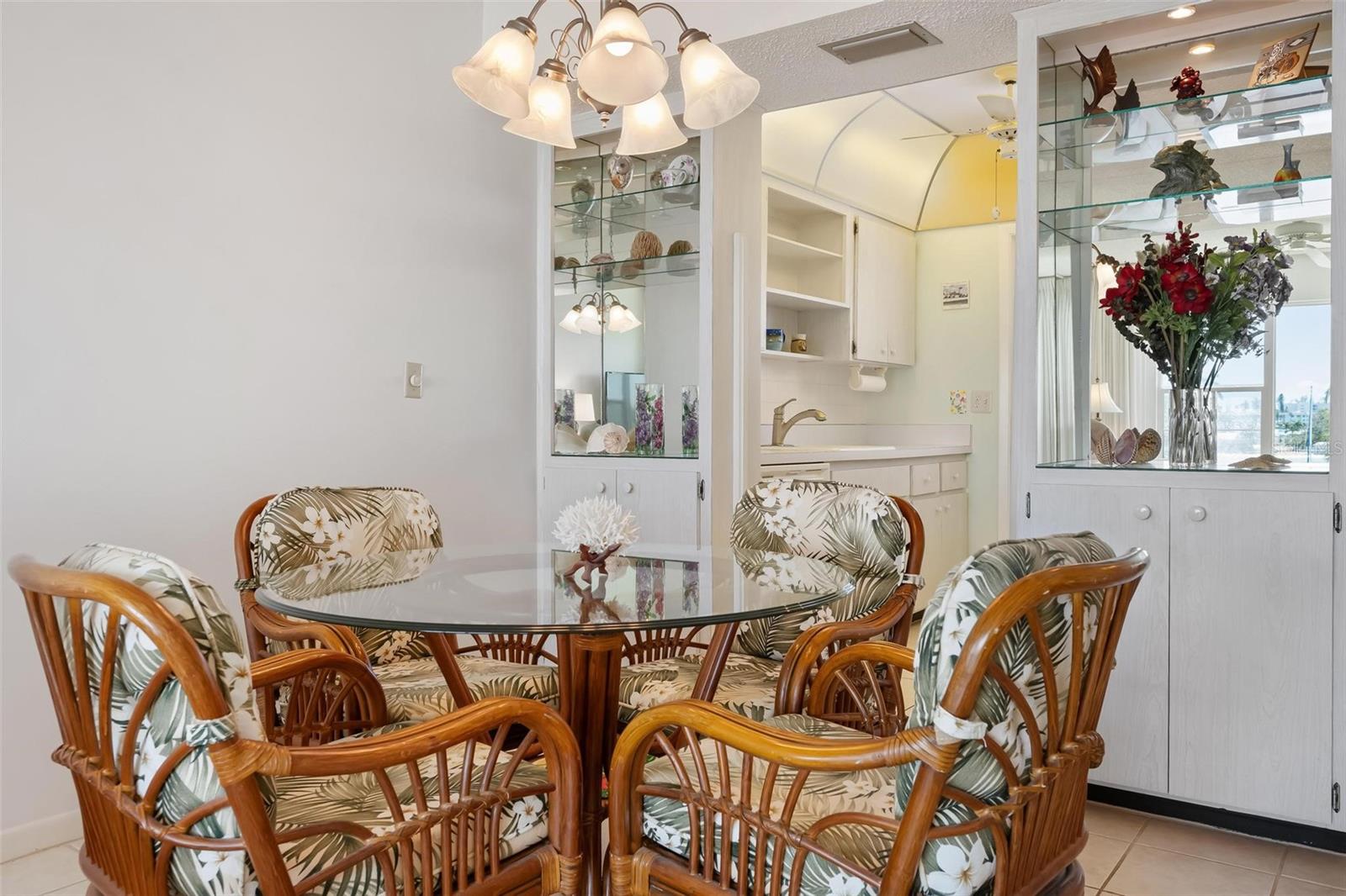 BEACH HARBOR CLUB - Residential