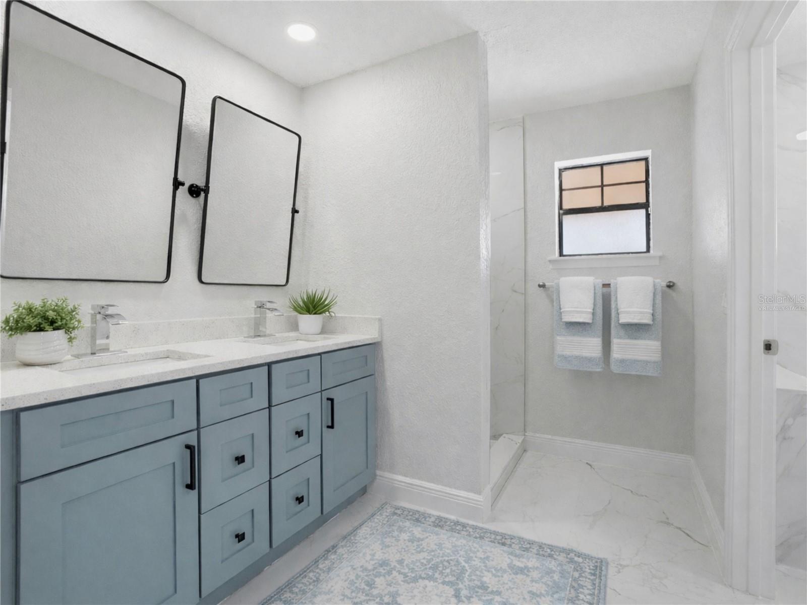 SAND PINE PLACE 5 ACRE DEVELOPMENT - Residential