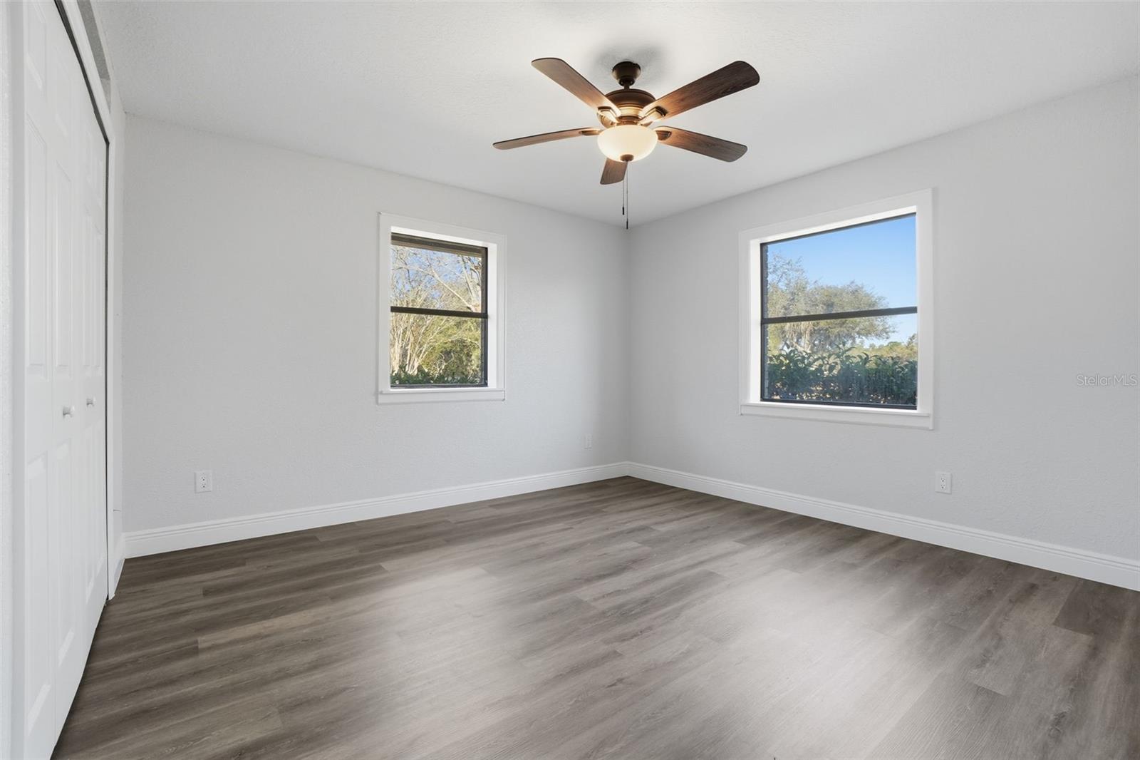 SAND PINE PLACE 5 ACRE DEVELOPMENT - Residential