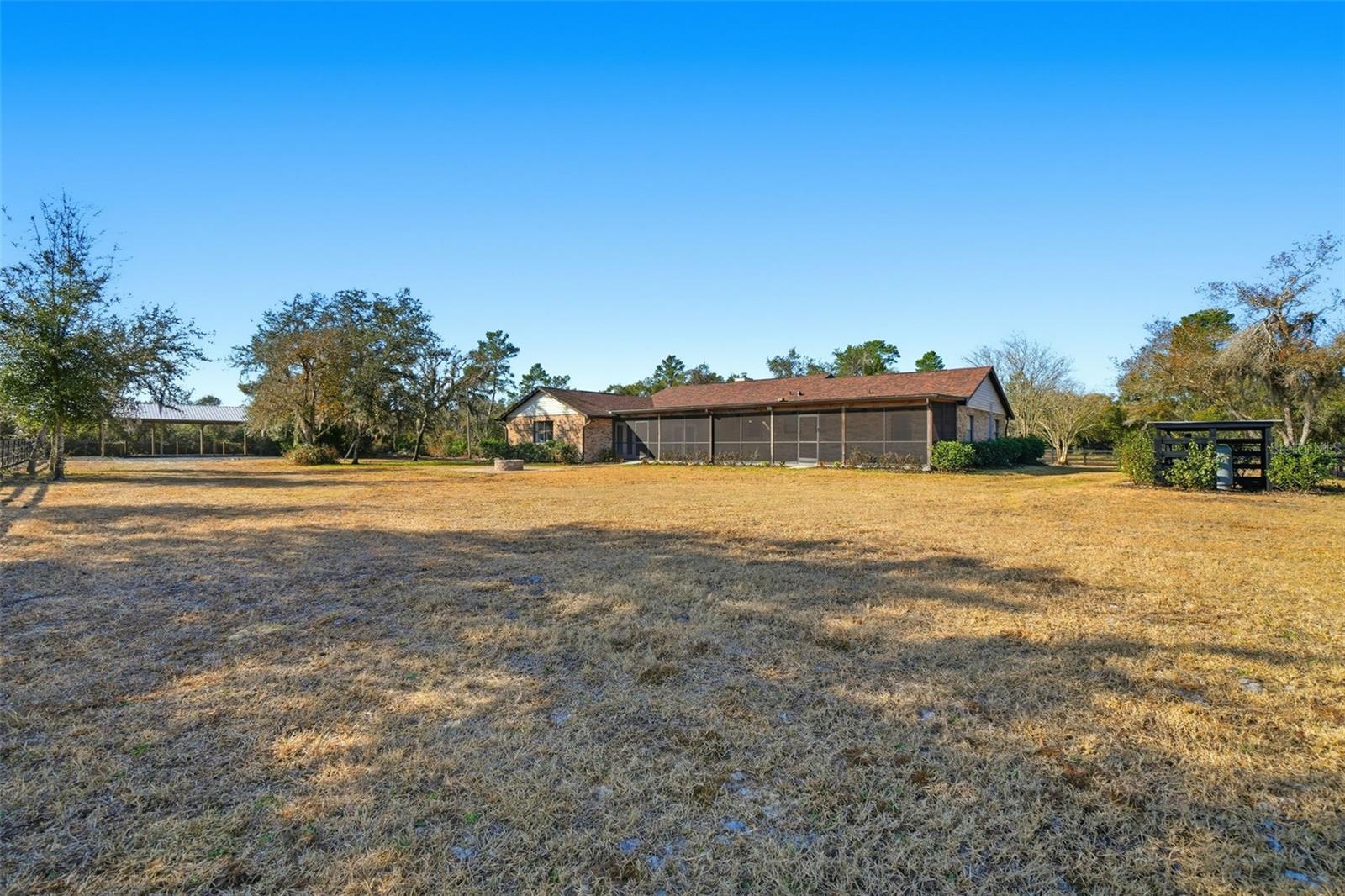 SAND PINE PLACE 5 ACRE DEVELOPMENT - Residential