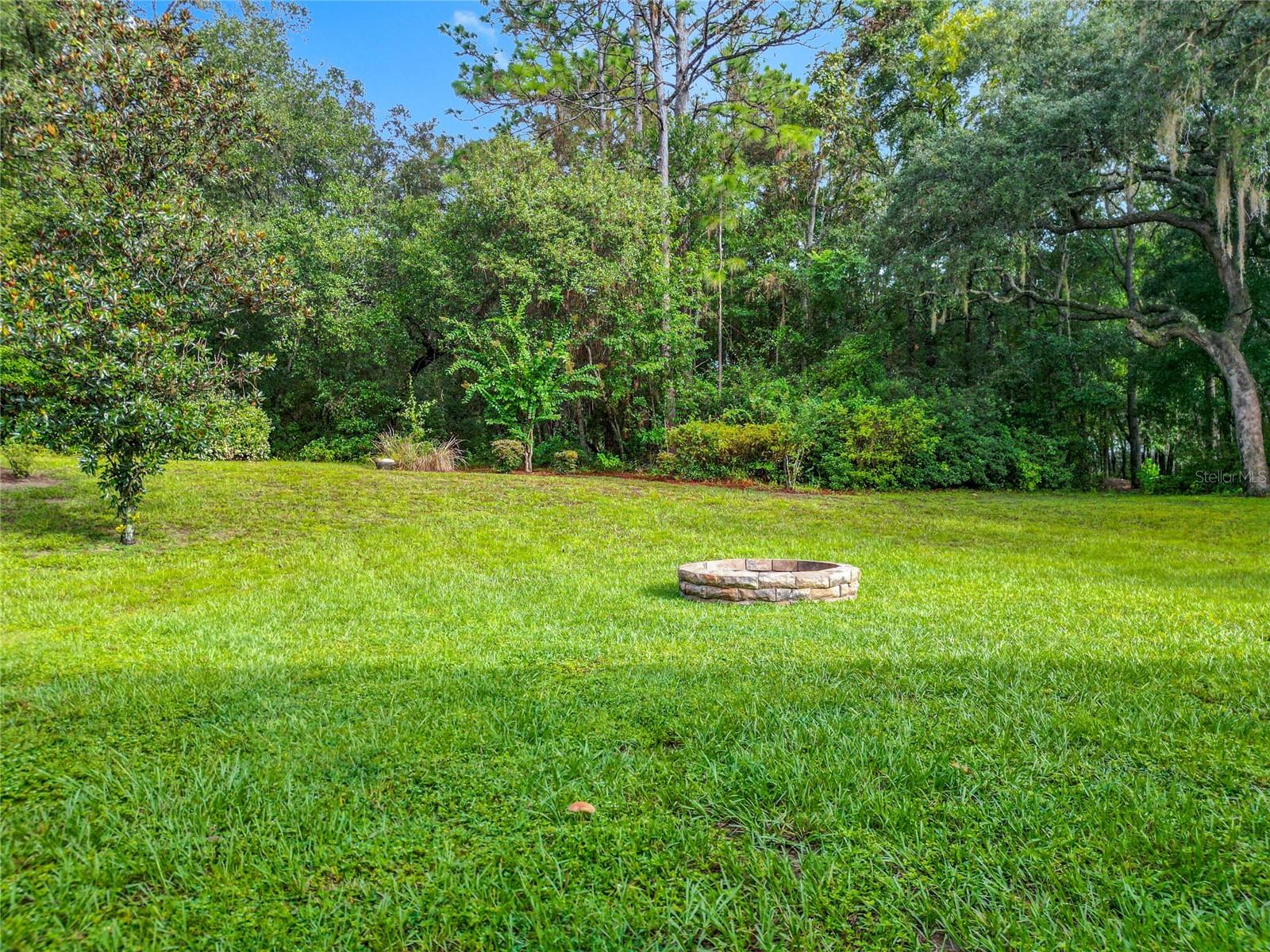 FAIRVIEW ESTATES - Residential