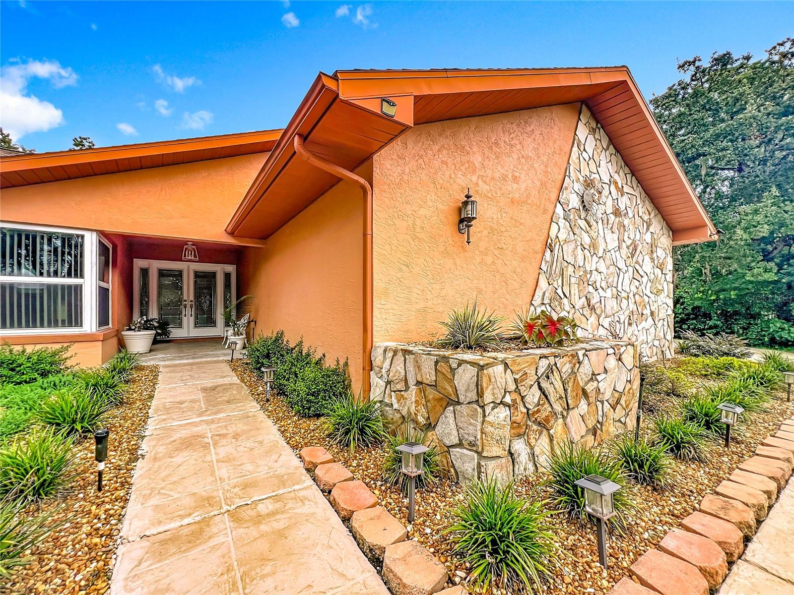 FAIRVIEW ESTATES - Residential