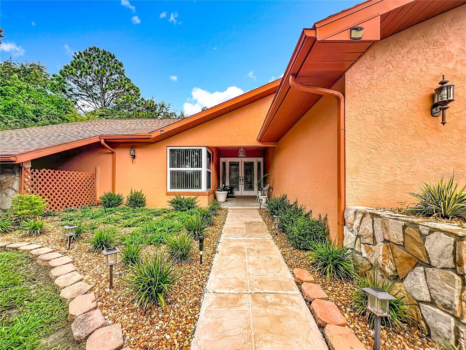FAIRVIEW ESTATES - Residential