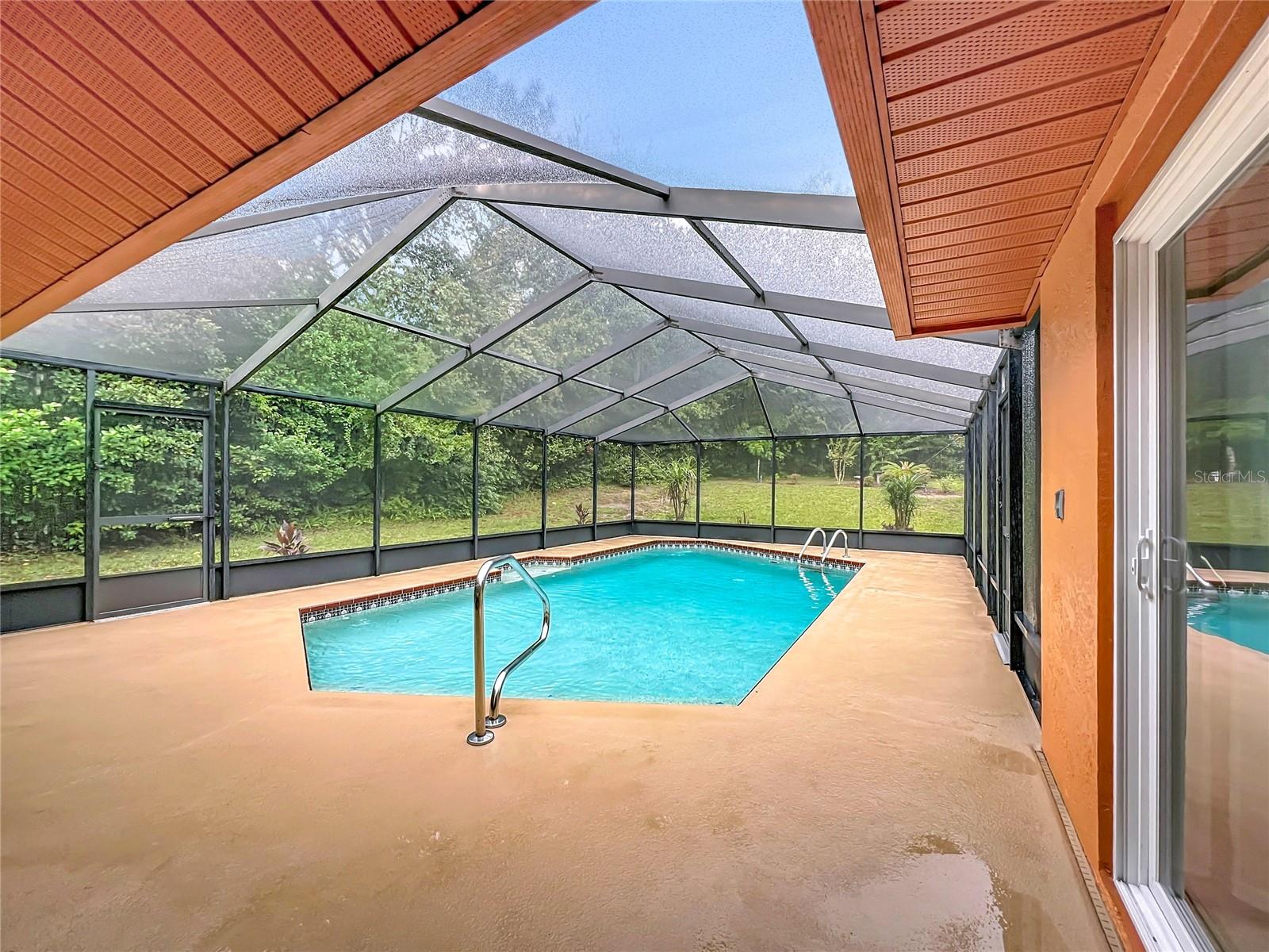 FAIRVIEW ESTATES - Residential