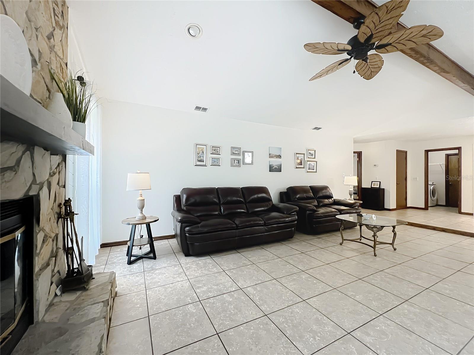 FAIRVIEW ESTATES - Residential