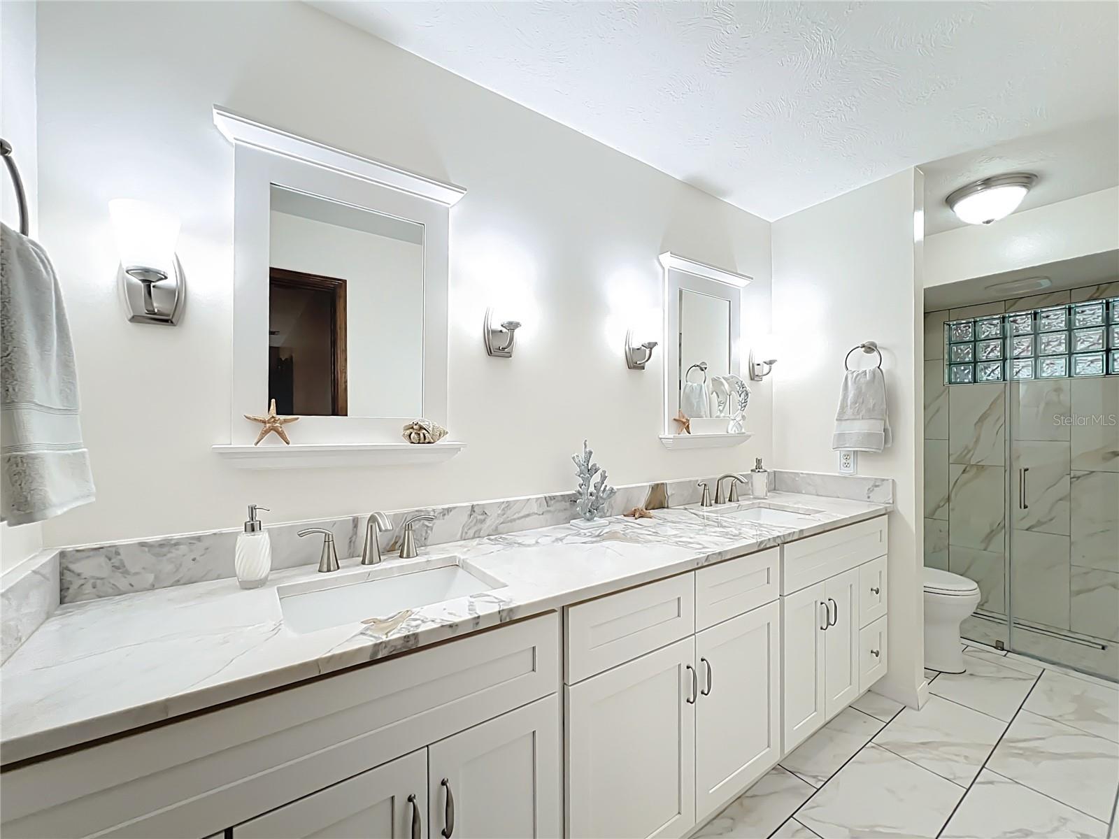 FAIRVIEW ESTATES - Residential