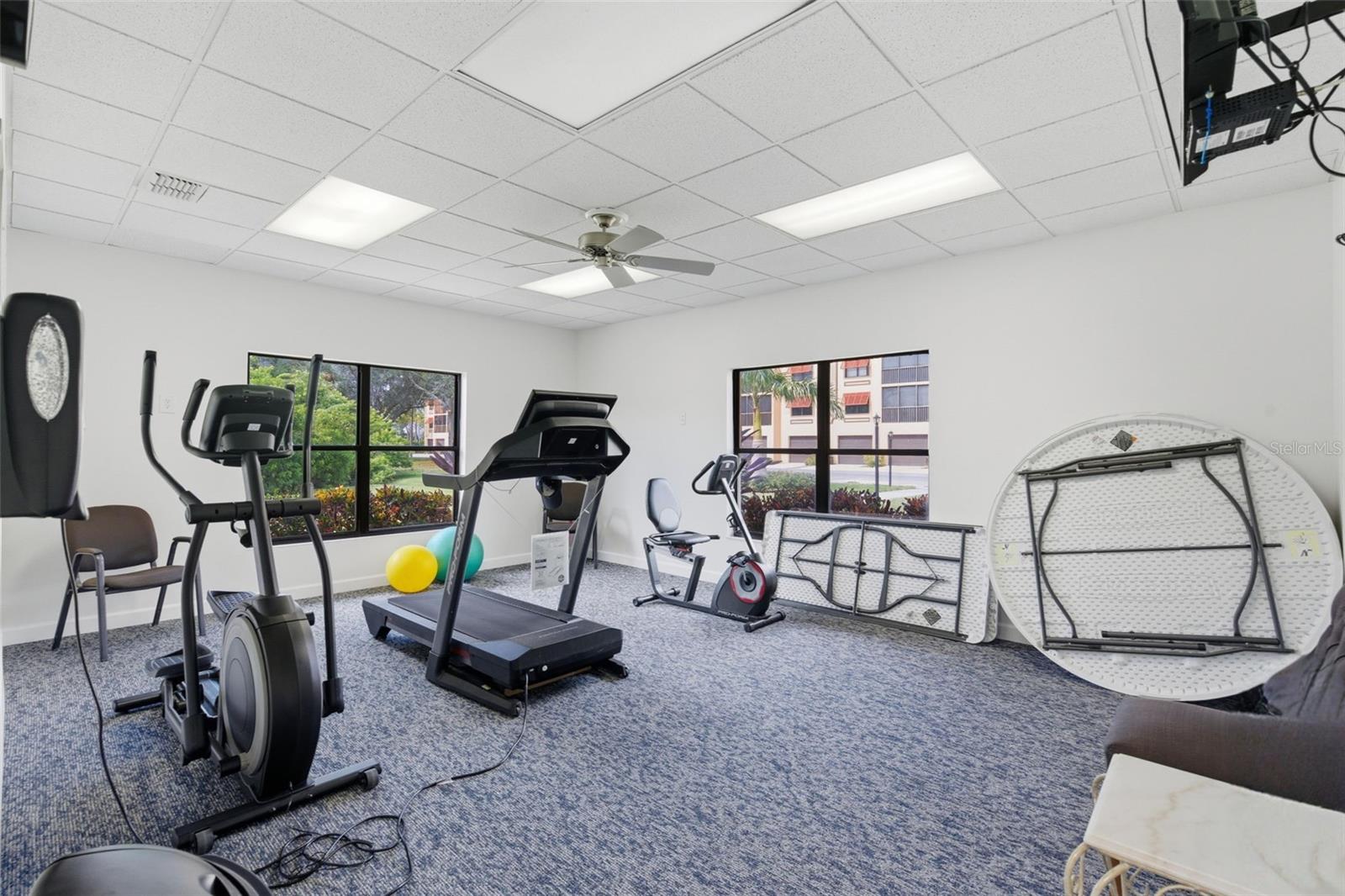 6000 PARK PLACE CONDO - Residential