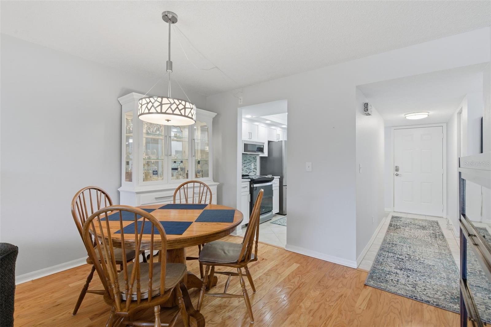 6000 PARK PLACE CONDO - Residential
