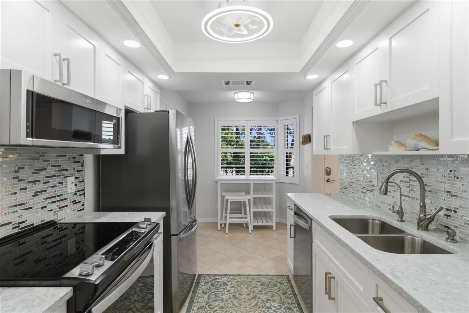 6000 PARK PLACE CONDO - Residential