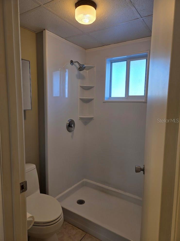 RIVER PLACE 01 HUNDRED CONDO - Residential