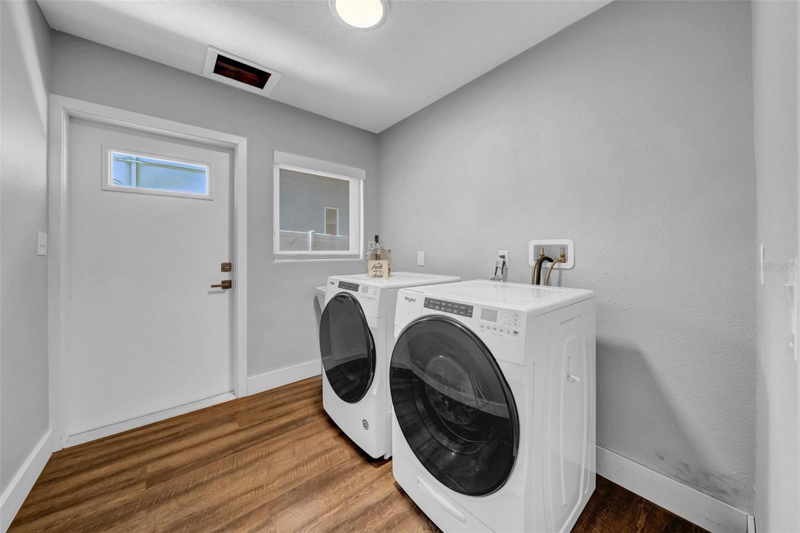 RUSH FERGUSONS SUB - Residential