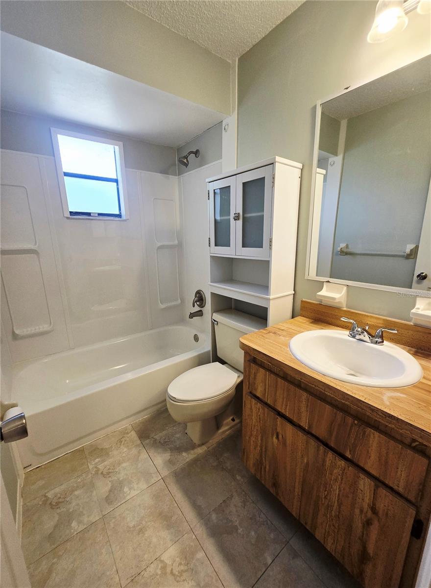 HOMOSASSA UNIT 06 - Residential Lease