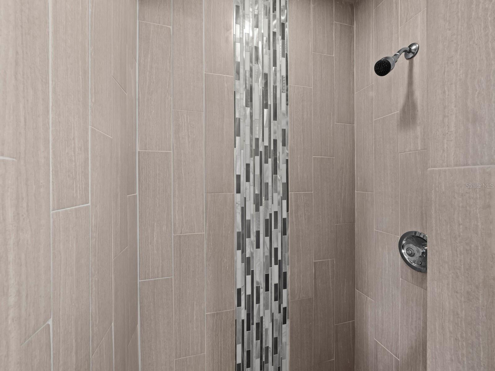 SOUTH GATE - Residential