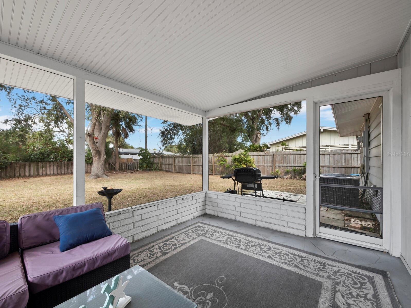 SOUTH GATE - Residential