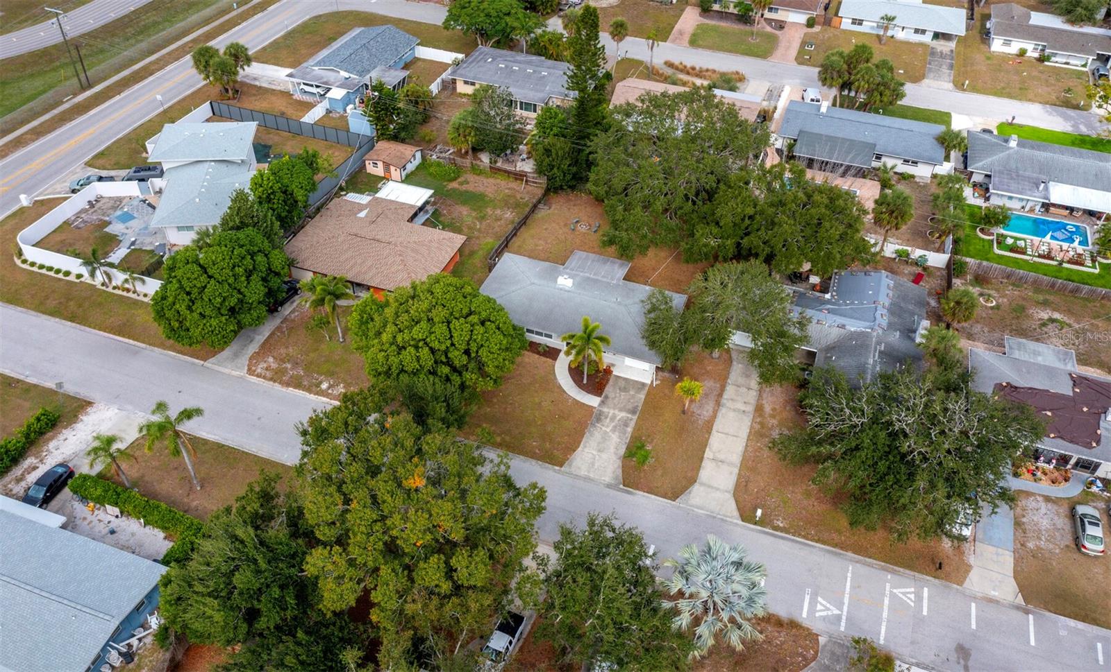 SOUTH GATE - Residential