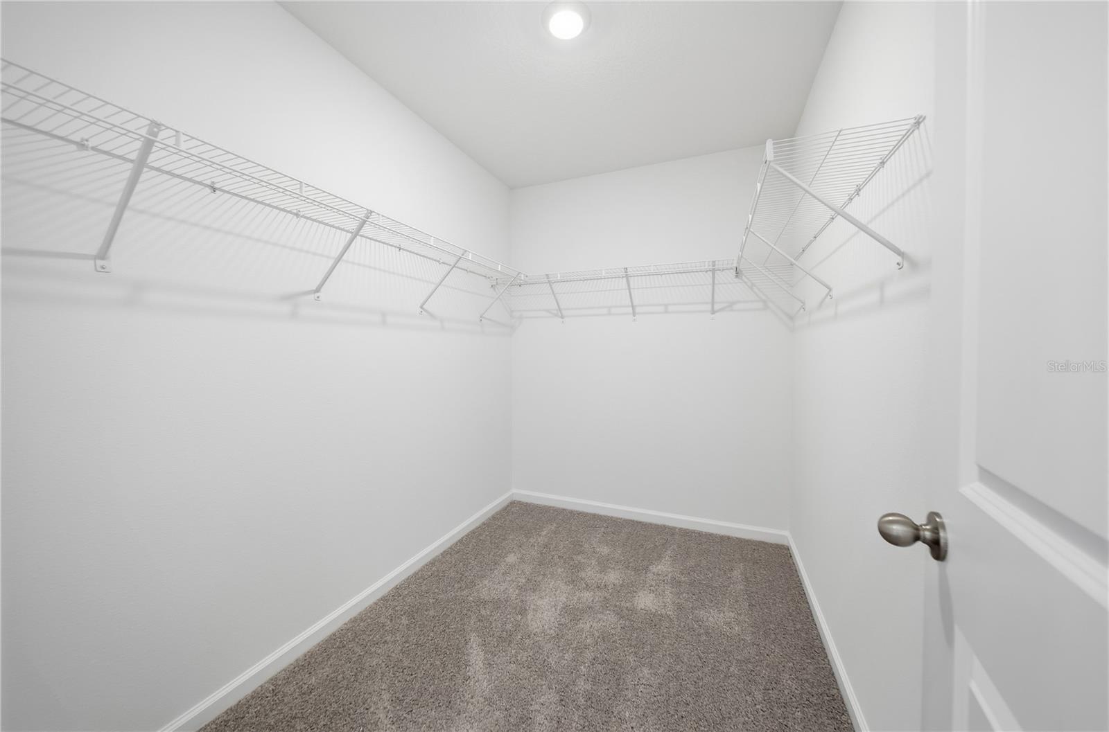 TYSON TWNHMS - Residential Lease