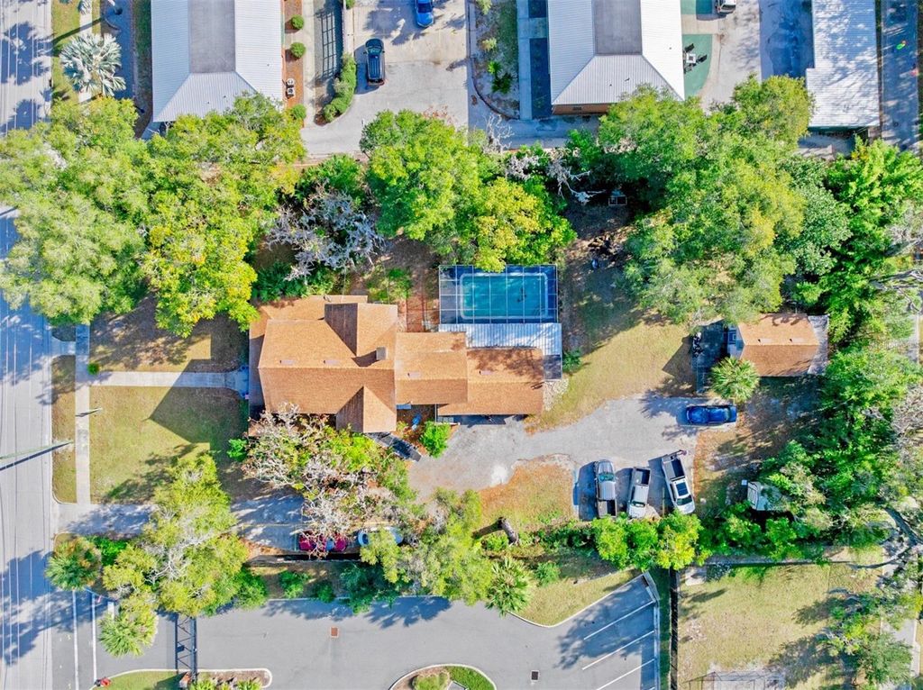 Photo of 228 W Howry Avenue, Deland, FL 32720 (MLS # V4946433)