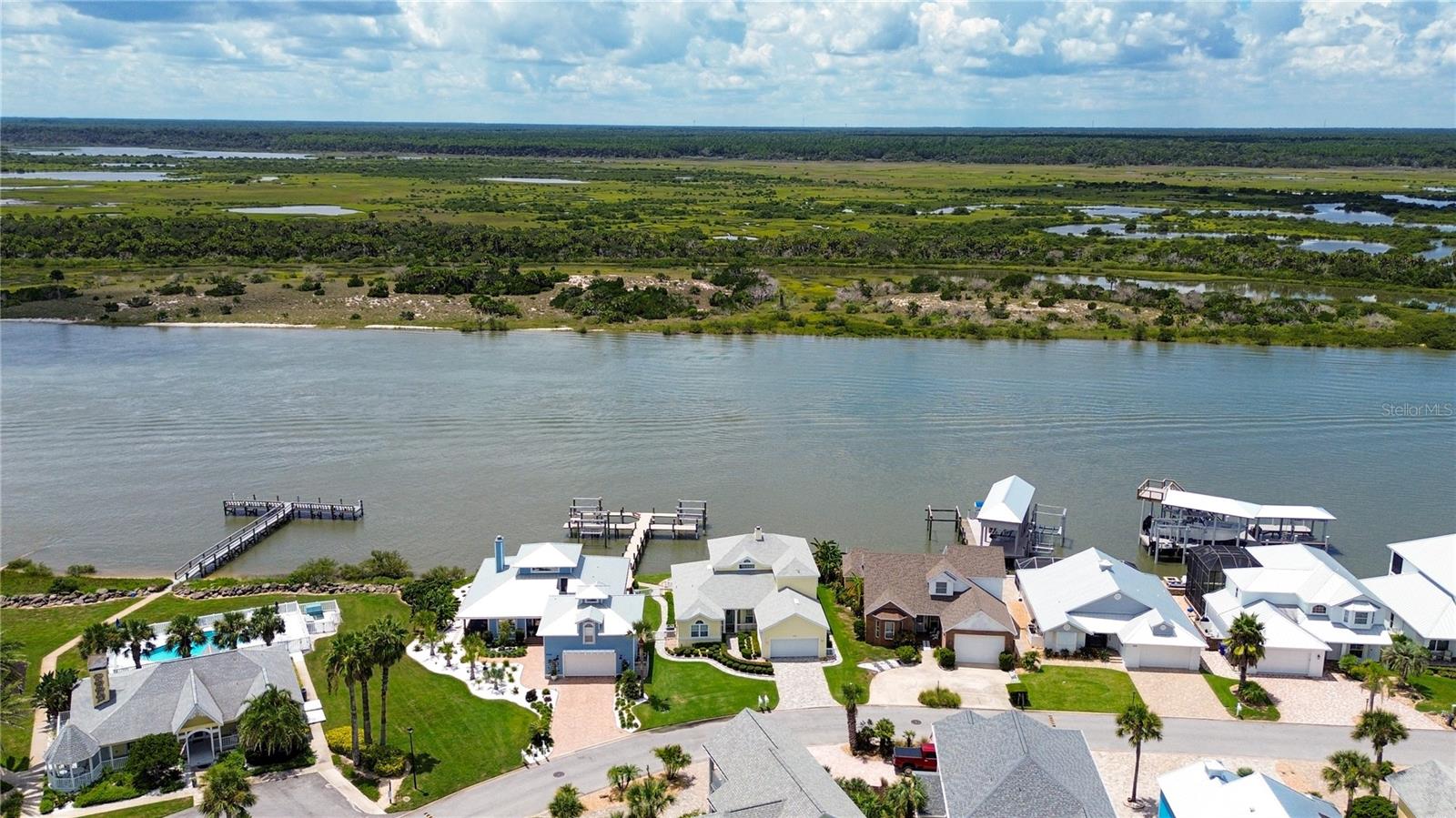 SUMMER ISLAND PH I - Residential