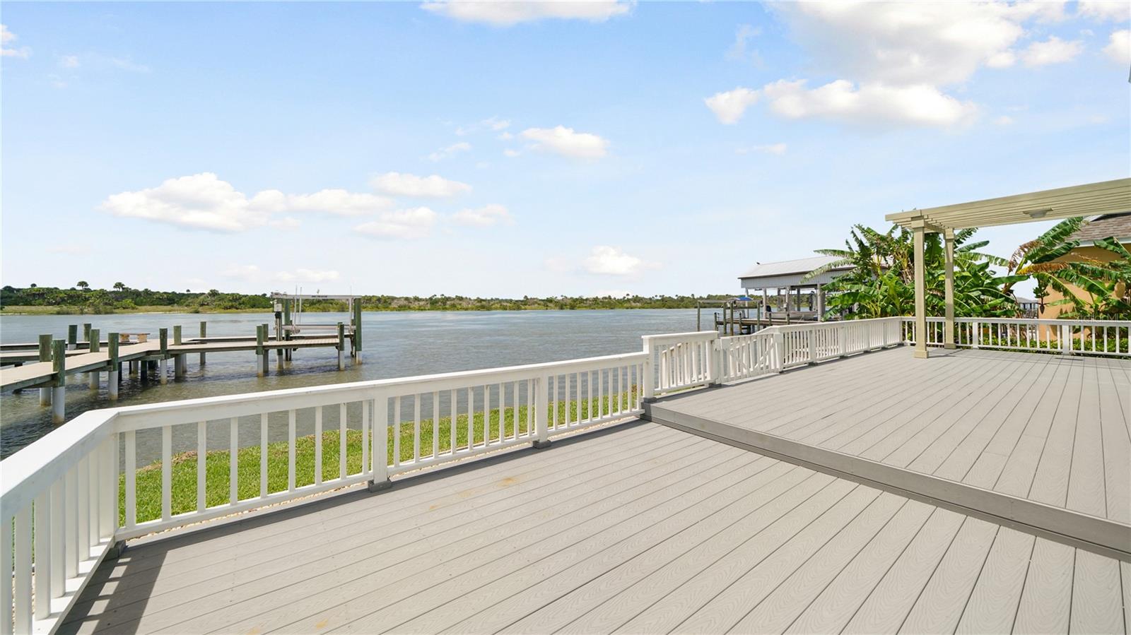 SUMMER ISLAND PH I - Residential