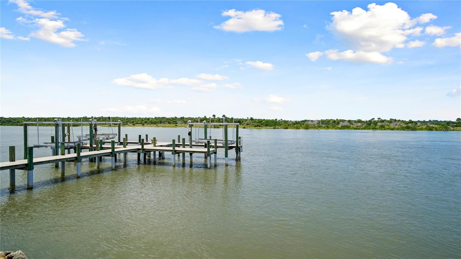 SUMMER ISLAND PH I - Residential