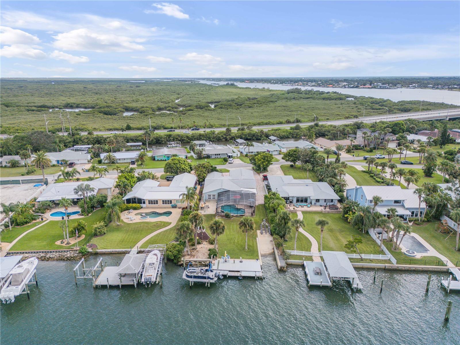 BOUCHELLES ISLAND - Residential