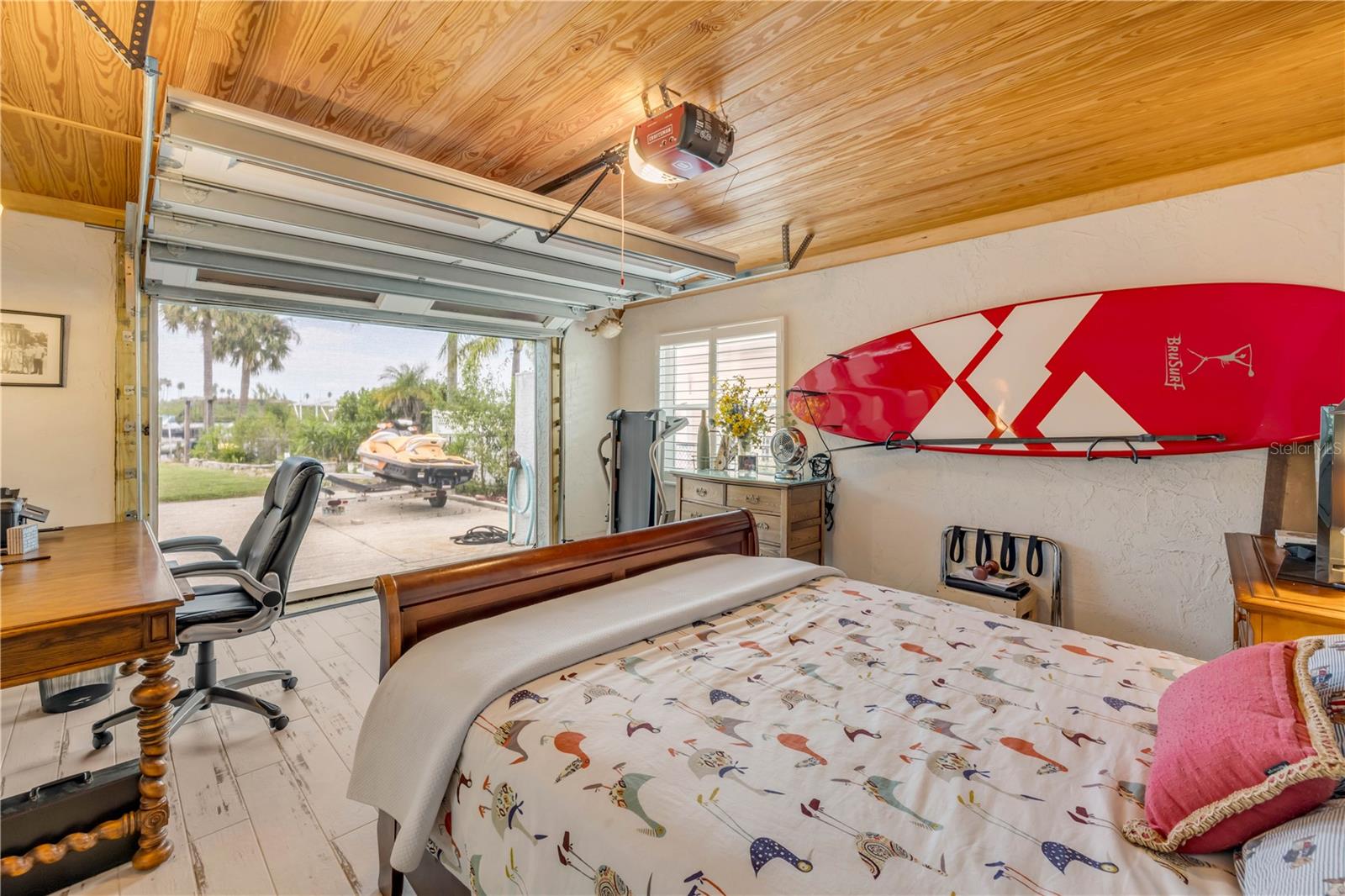 BOUCHELLES ISLAND - Residential