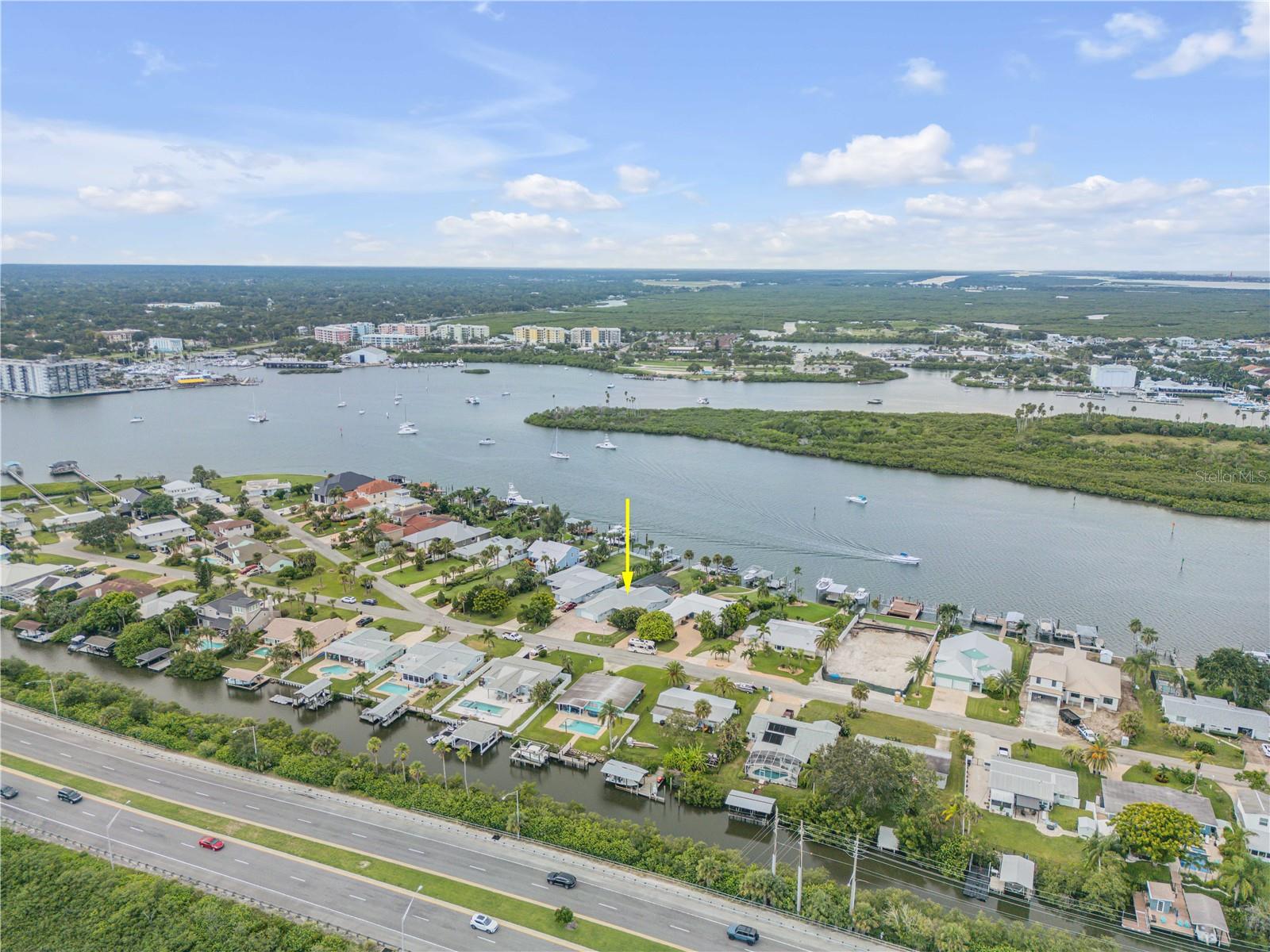 BOUCHELLES ISLAND - Residential