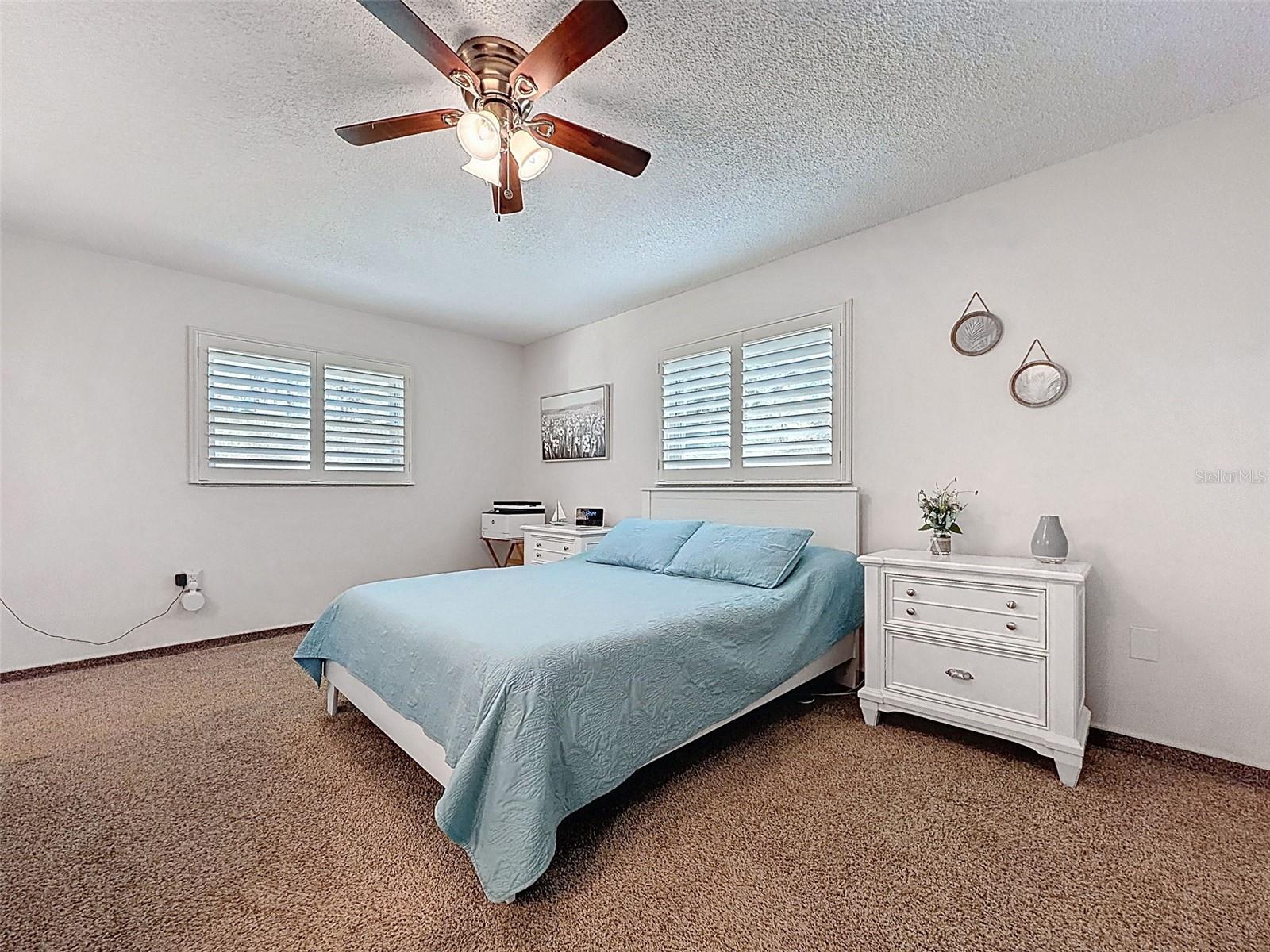 PARADISE POINTE WEST - Residential