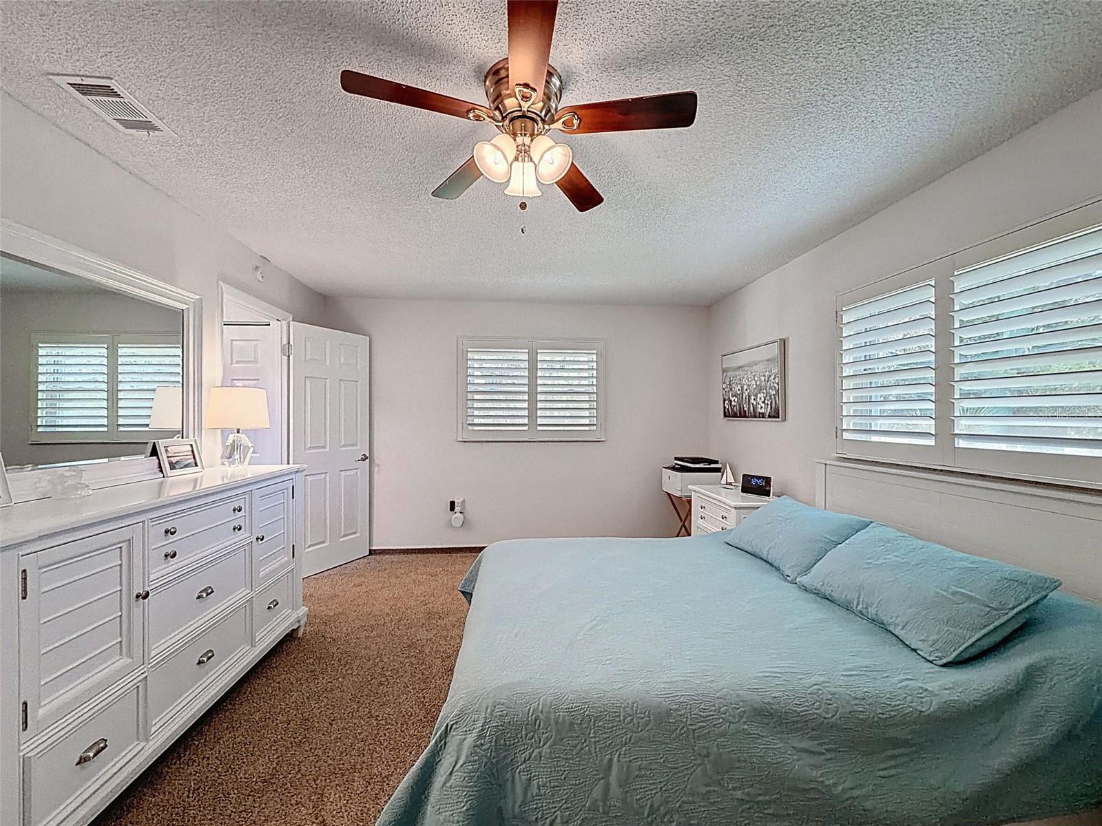 PARADISE POINTE WEST - Residential