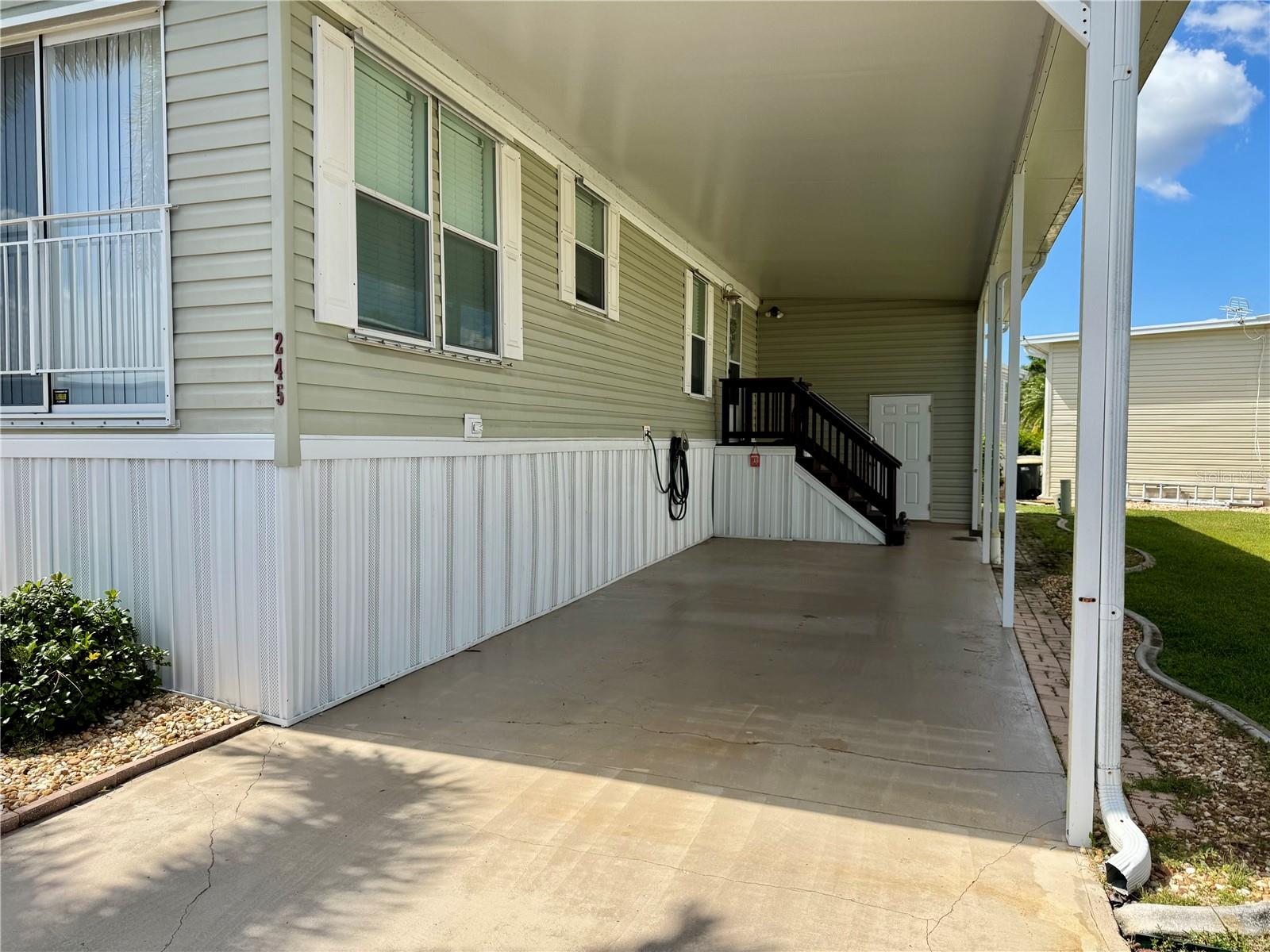 EAGLE POINT MHP - Residential