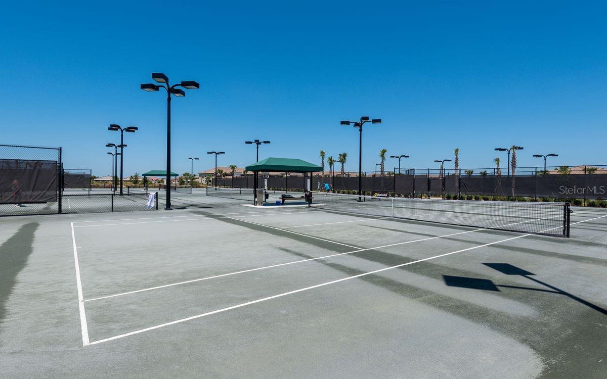 TERRACE IV AT LAKEWOOD NATIONAL PH II - Residential Lease