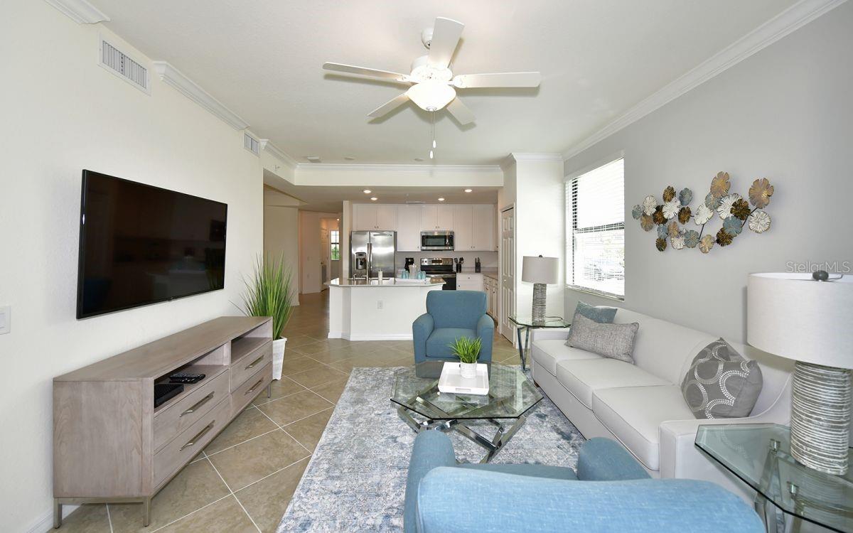 TERRACE IV AT LAKEWOOD NATIONAL PH II - Residential Lease
