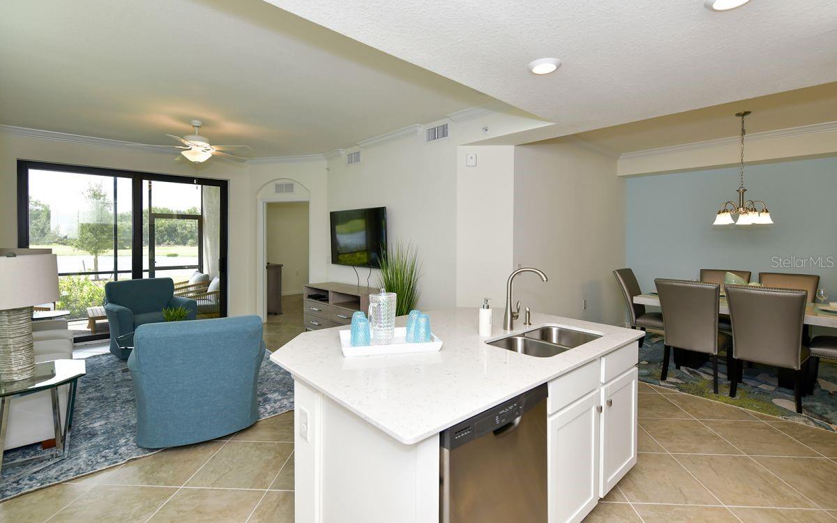 TERRACE IV AT LAKEWOOD NATIONAL PH II - Residential Lease