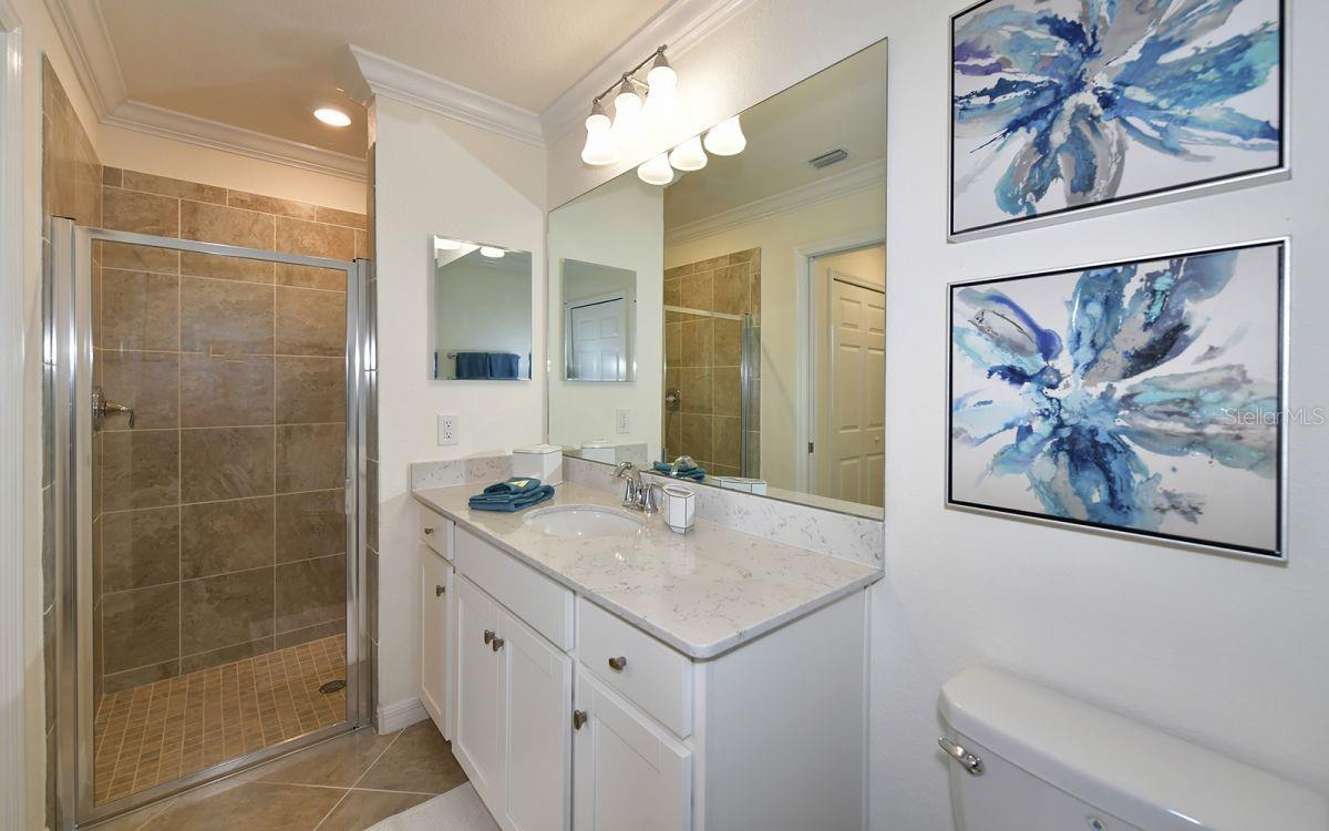 TERRACE IV AT LAKEWOOD NATIONAL PH II - Residential Lease