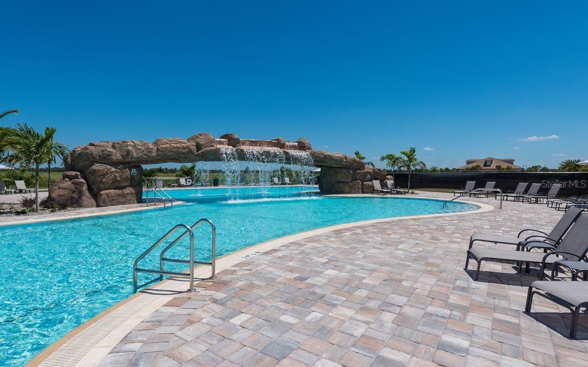 TERRACE IV AT LAKEWOOD NATIONAL PH II - Residential Lease