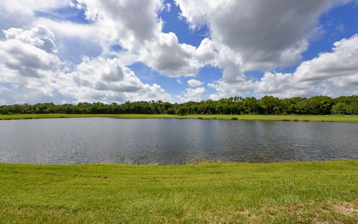 TERRACE IV AT LAKEWOOD NATIONAL PH II - Residential Lease