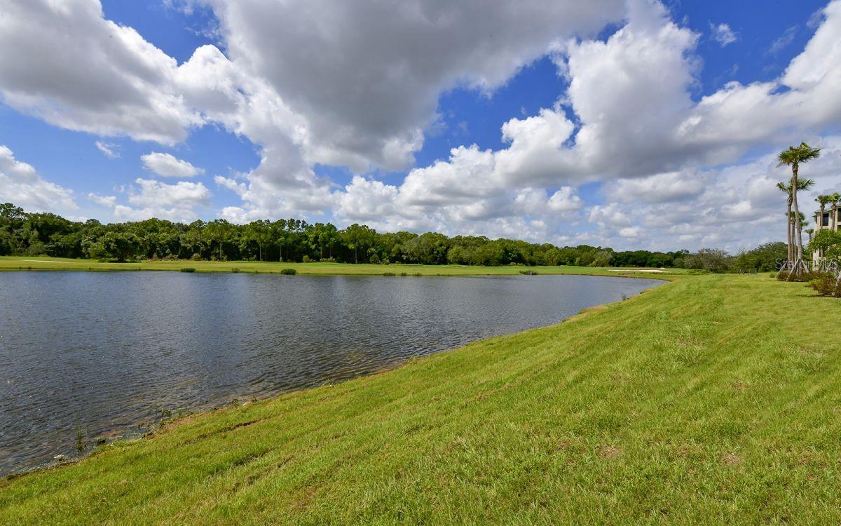 TERRACE IV AT LAKEWOOD NATIONAL PH II - Residential Lease
