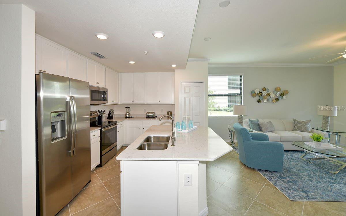 TERRACE IV AT LAKEWOOD NATIONAL PH II - Residential Lease