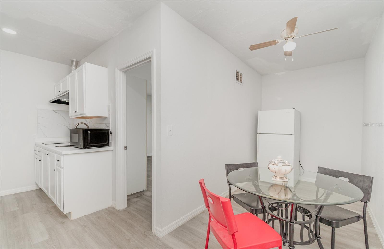 WARM MINERAL SPGS - Residential