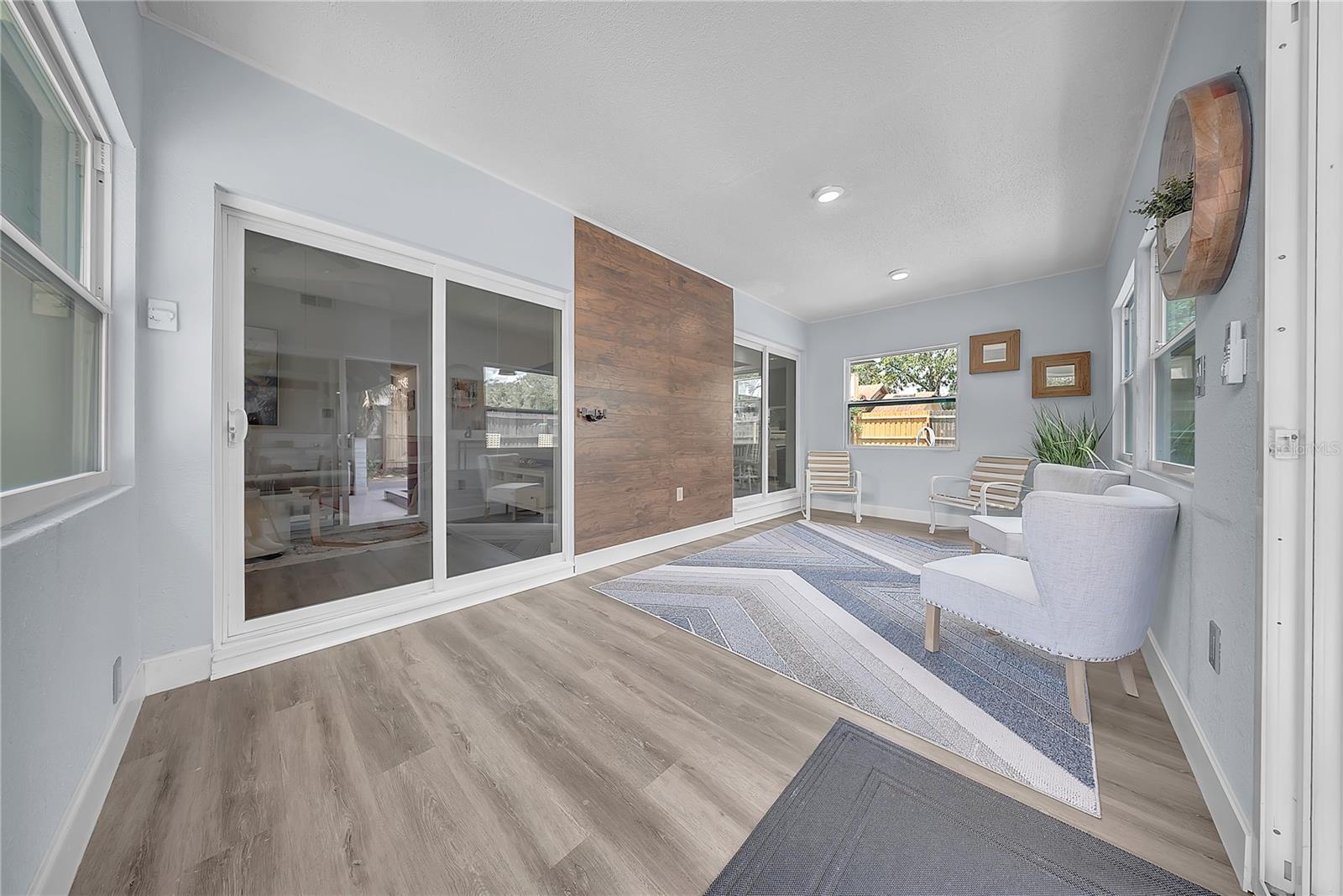 SUNRISE UNIT 2C - Residential