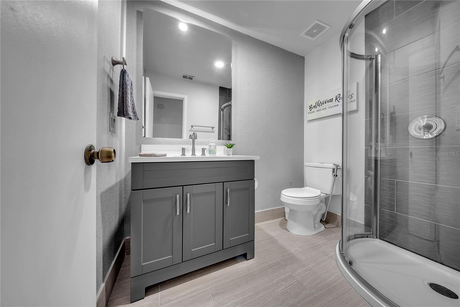 SUNRISE UNIT 2C - Residential