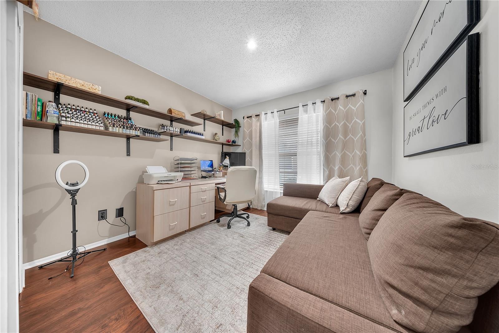 SUNRISE UNIT 2C - Residential
