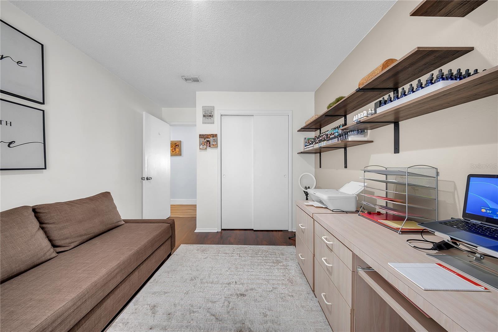 SUNRISE UNIT 2C - Residential