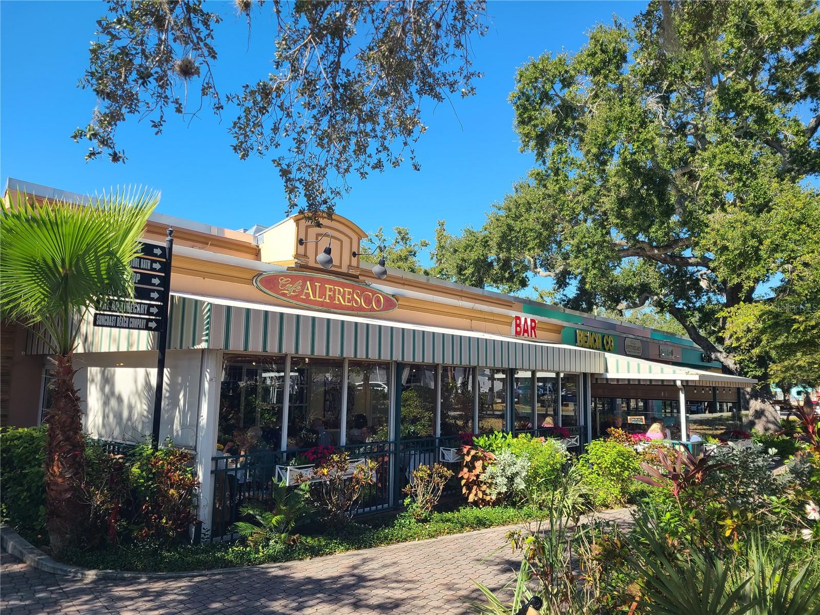 VIRGINIA CROSSING - Residential